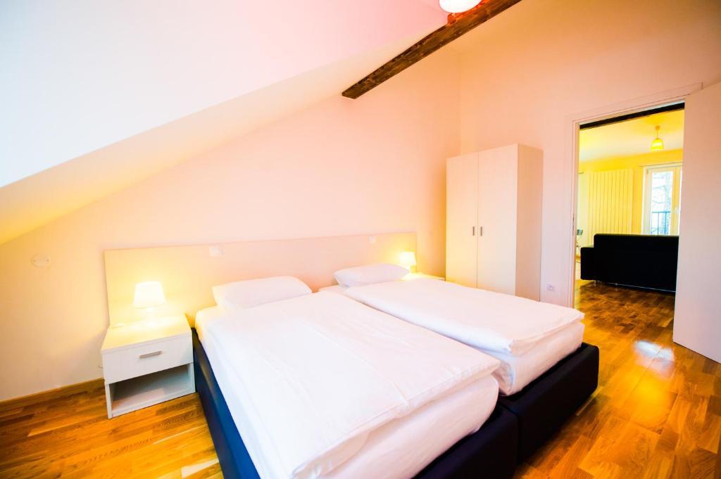 Vysehrad Castle Suite Prague Phòng bức ảnh